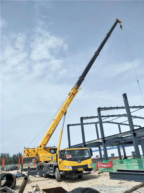 黑水县超高层建筑钢结构吊装案例